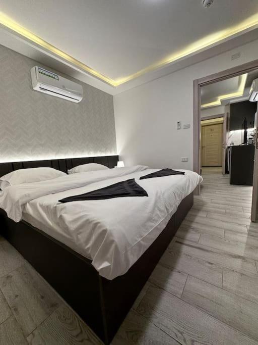 Privet Near Downtown Kh&Sh Apartment Ash Shumaysani Ngoại thất bức ảnh