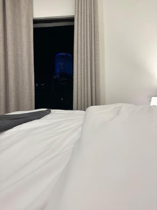 Privet Near Downtown Kh&Sh Apartment Ash Shumaysani Ngoại thất bức ảnh
